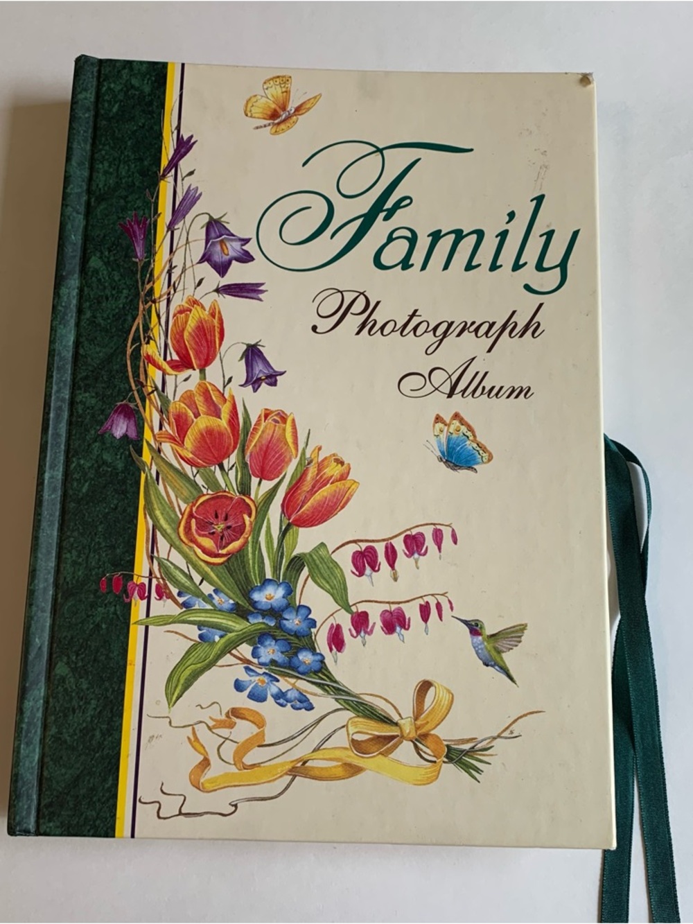 Family Photograph Album - Cream and Green Gift Photobook